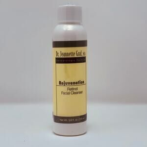 Dr Jeannette Graf Rejuvenation Retinol Facial cleanser 3.8oz
